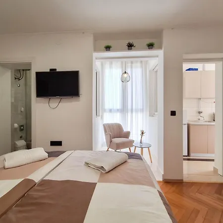 Andry 2 Apartment